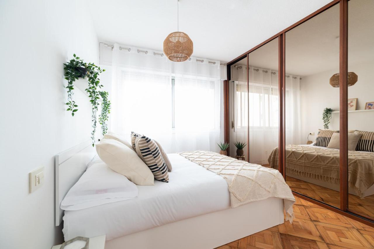 Ferienwohnung Moderno Apartamento Con Parking Vigo Exterior foto