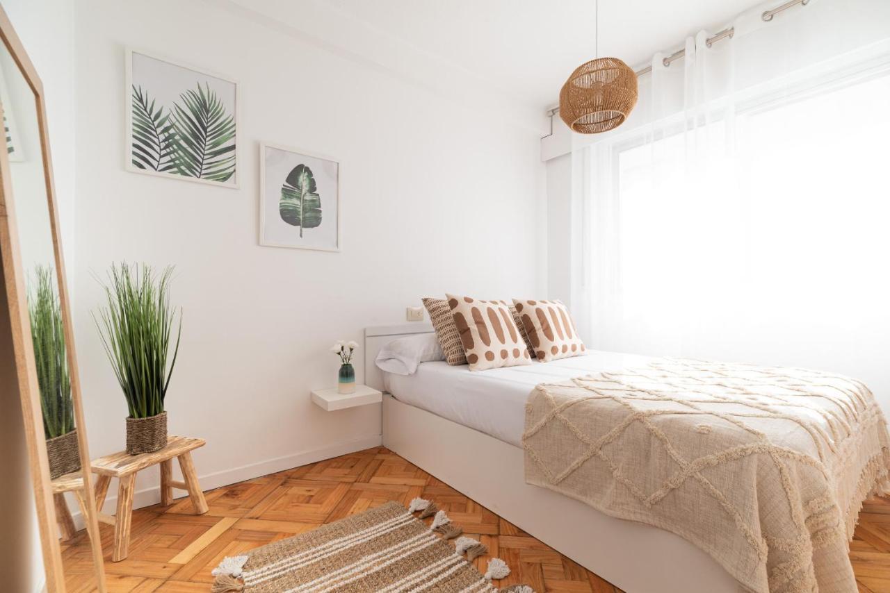 Ferienwohnung Moderno Apartamento Con Parking Vigo Exterior foto