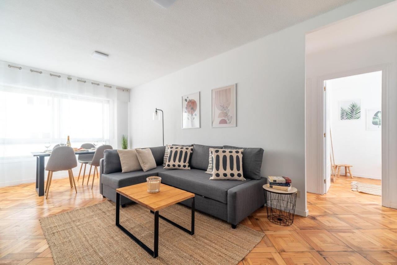 Ferienwohnung Moderno Apartamento Con Parking Vigo Exterior foto