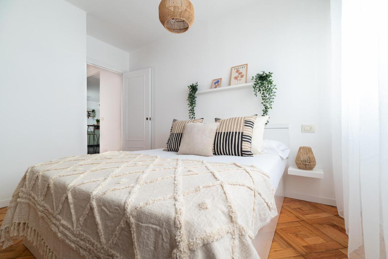 Ferienwohnung Moderno Apartamento Con Parking Vigo Exterior foto